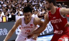 半岛体育竞技-江西男篮客场不敌陕西，遭遇两连败！