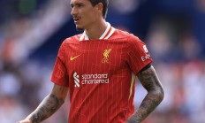 半岛体育在线登录-利物浦中场大将重伤，季前赛无望