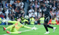 多特蒙德遗憾输给阿森纳，与半决赛失之交臂