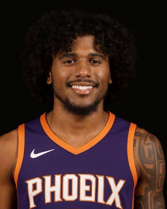 火箭遭遇连败,保罗努力发挥未能挽回球队颓势 火箭遭遇连败,保罗努力发挥未能挽回球队颓势