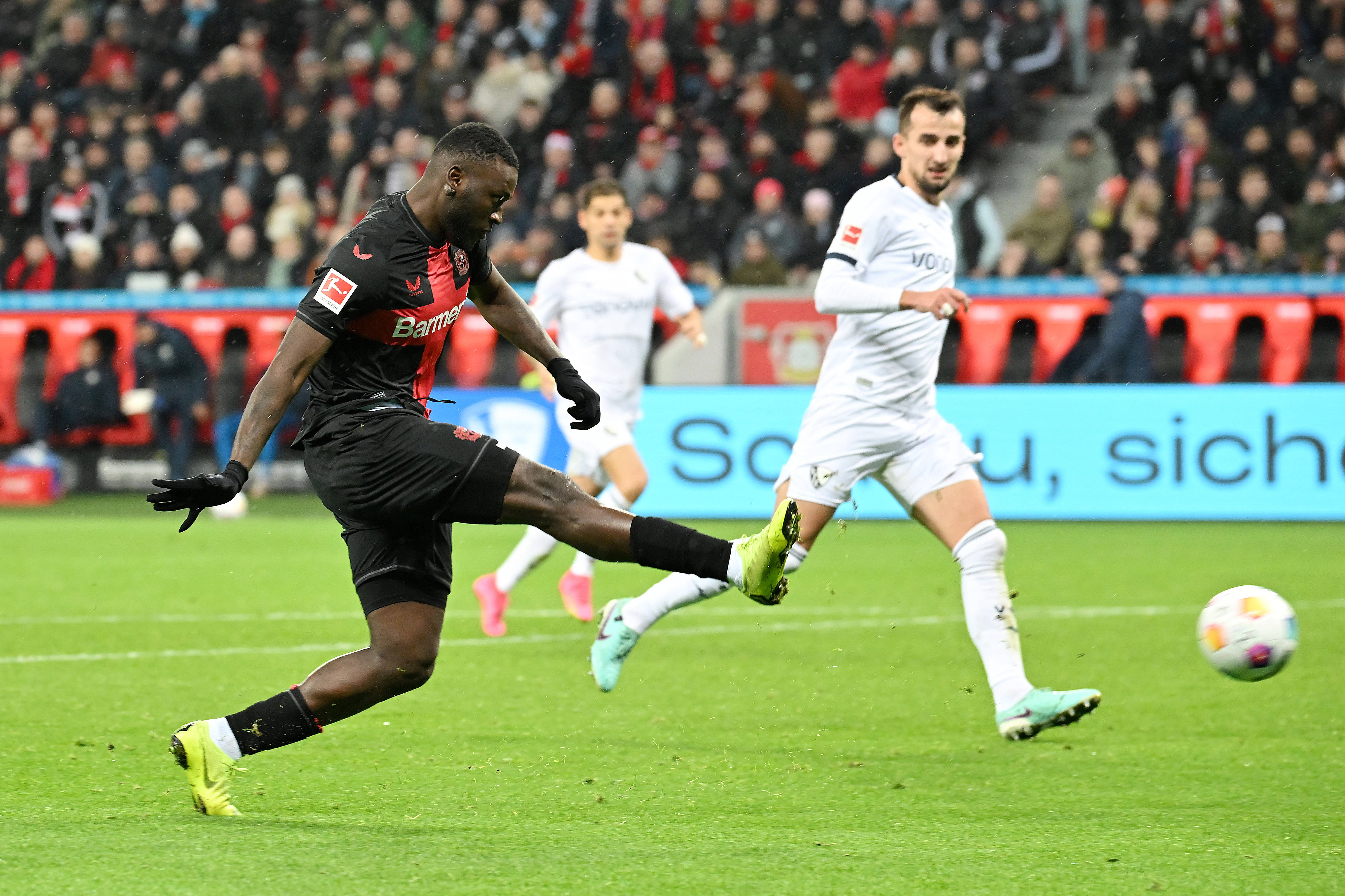 包含霍芬海姆客场险胜,继续保持不败的词条 包含霍芬海姆客场险胜,继续保持不败的词条