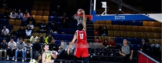 重庆男篮被逆转,遭遇胜利溜走的遗憾 重庆男篮被逆转,遭遇胜利溜走的遗憾