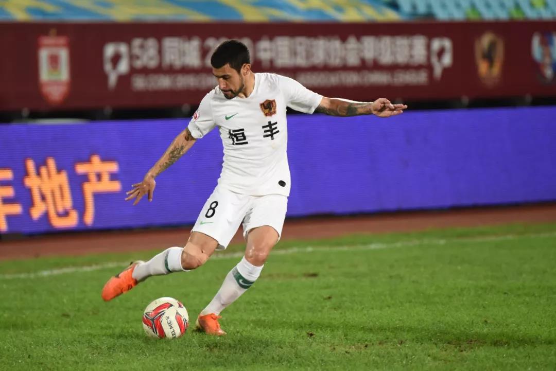 青岛黄海战胜贵州恒丰智诚,实现反弹 青岛黄海战胜贵州恒丰智诚,实现反弹